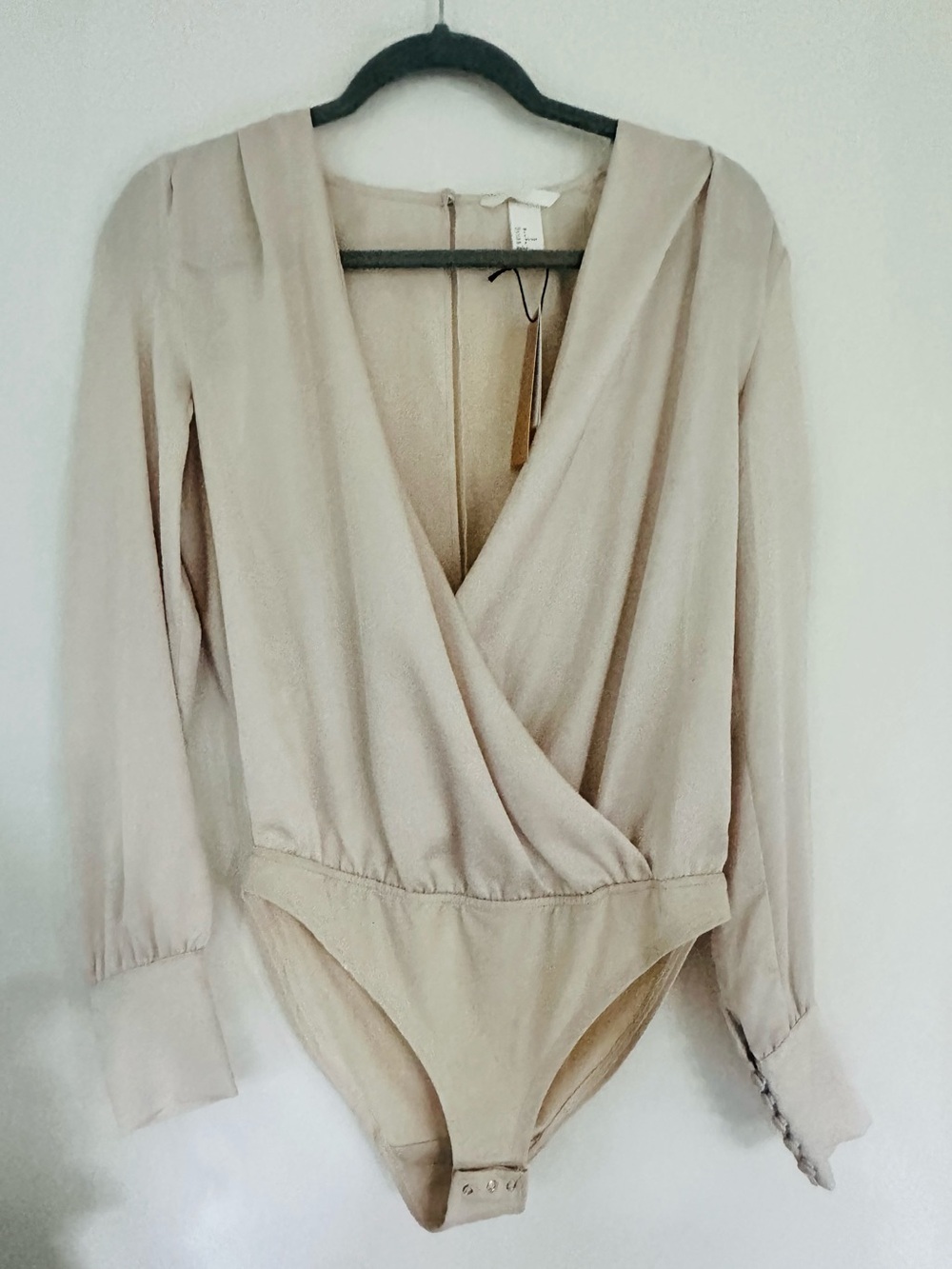 NWT Cream Long Sleeve Wrap One-Piece Button Bodysuit 4